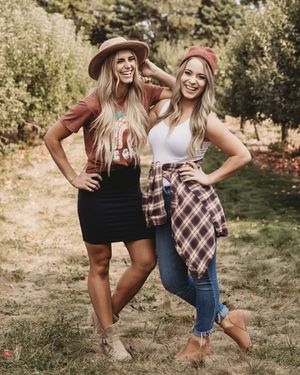 Image post by @shopfillyflair on Instagram