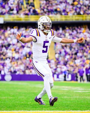 Image post by @lsufootball on Instagram