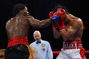 Image post by @MatchroomBoxing on Twitter/X