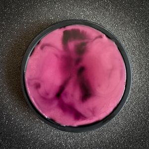 Image post by @waxaddictuk on Instagram