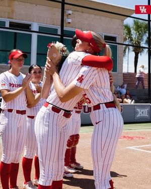 Image post by @uhcougarsb on Instagram
