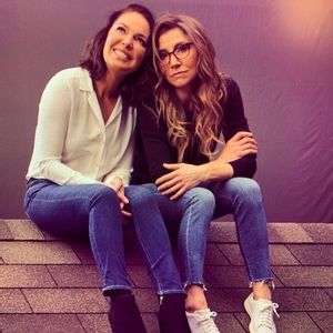 Image post by @sarahchalke on Instagram