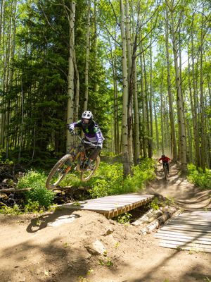 Image post by @skicrestedbutte on Instagram