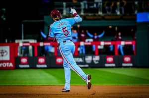 Image post by @bryson_stott10 on Instagram