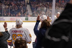 Image post by @karenmcclain_photo on Instagram