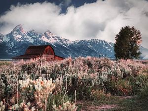 Image post by @nationalparkscollective on Instagram
