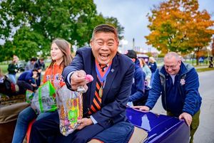 Image post by @illinois_alumni on Instagram