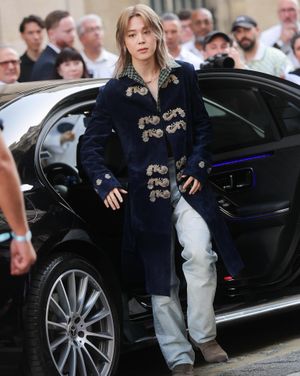 Image post by @ellemenhk on Instagram