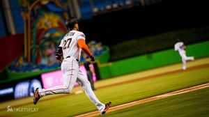 Image post by @marlins on Instagram