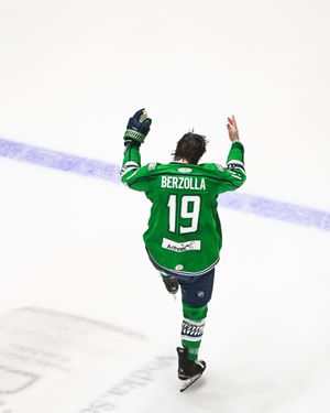 Image post by @fl_everblades on Instagram