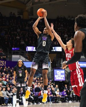 Image post by @uw_mbb on Instagram