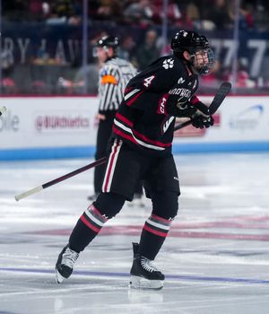 Image post by @gonumhockey on Instagram