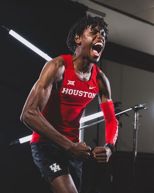 Image post by @alex.clerveus on Instagram