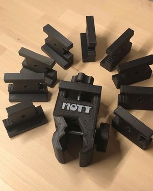 Image post by @mott_jp on Instagram