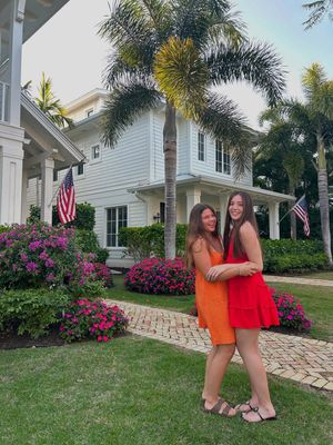 Image post by @ufphimu on Instagram