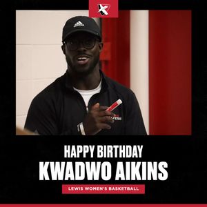 Image post by @lewiswbball on Instagram