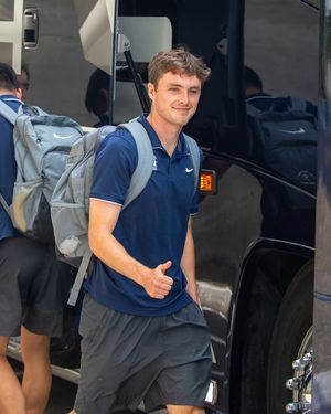 Image post by @unhmenssoccer on Instagram