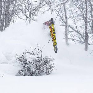 Image post by @j_skis on Instagram