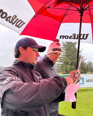 Image post by @alexknappegolf on Instagram