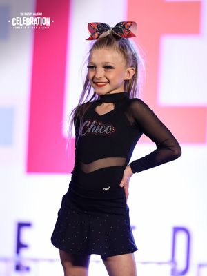 Image post by @varsityallstar on Instagram