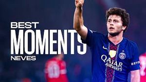 Video post by @PSG - Paris Saint-Germain on YouTube