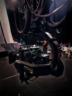 Image post by @motocrane_team on Instagram