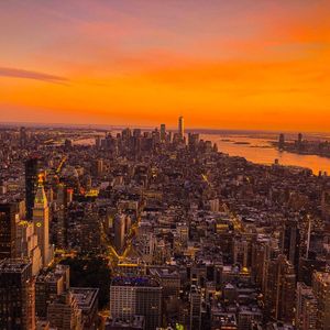Image post by @empirestatebldg on Instagram