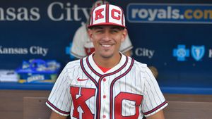 Image post by @MLB on Twitter