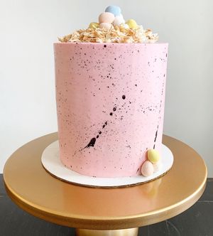 Image post by @theblondewhobakes on Instagram