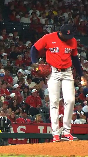 Video post by @LosRedSox on Facebook