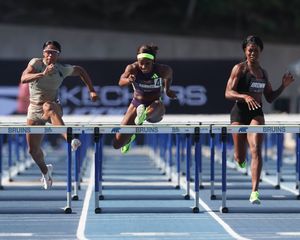 Image post by @flotrack on Instagram