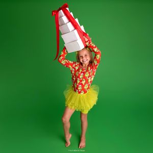 Image post by @poshpeanut on Instagram