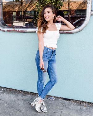 Image post by @mariahbelgrod on Instagram