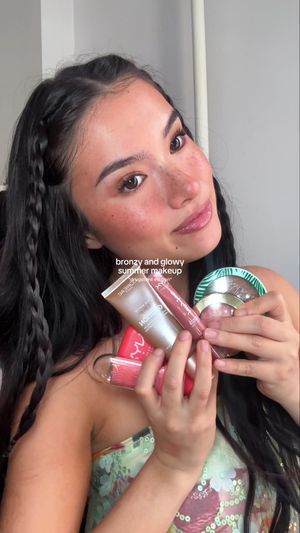 Video post by @virtualkayla on TikTok