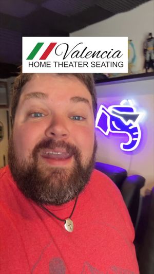 Image post by @valenciatheaterseating on Instagram