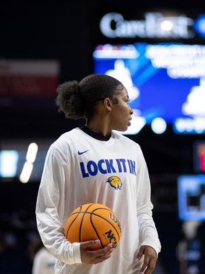 Image post by @hofstrawbb on Instagram