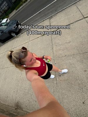 Video post by @badatliv on TikTok