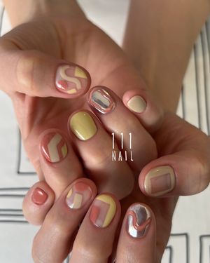 Image post by @111nail_omotesando on Instagram