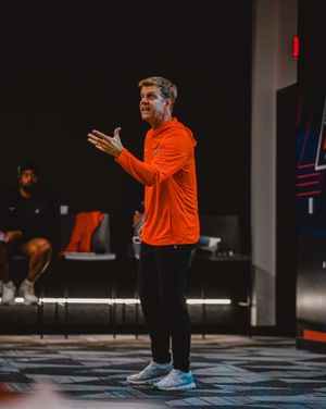 Image post by @utsaftbl on Instagram