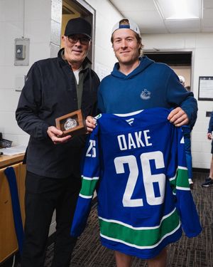 Video post by @Canucks on Twitter