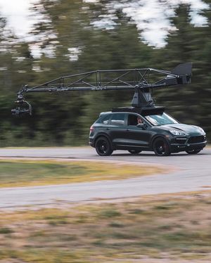 Image post by @motocrane_team on Instagram
