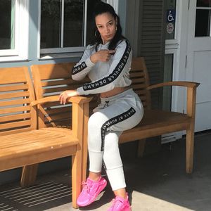 Image post by @angelarye on Instagram