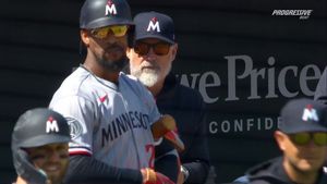 Video post by @twinstv on Twitter