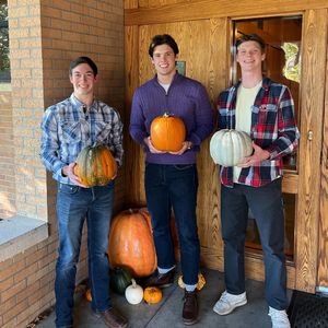Image post by @farmhouseksu on Instagram