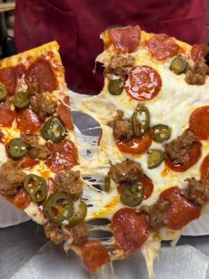 Image post by @burattinopizza on Instagram