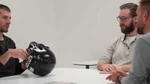 Video post by @riddellsports on YouTube