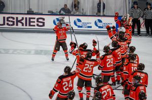 Image post by @bgfalconhockey on Instagram