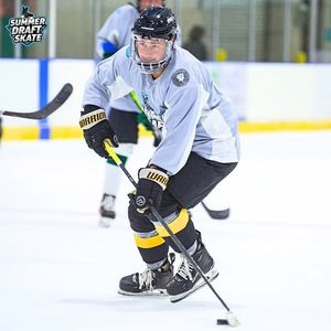 Image post by @summerdraftskate on Instagram