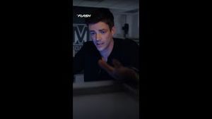 Video post by @warnerbrostv on YouTube