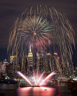 Image post by @empirestatebldg on Instagram